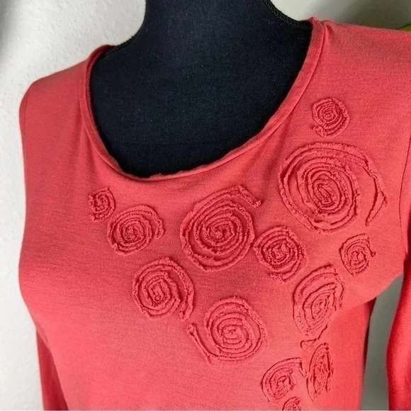 Horney Toad Women’s Burnt Orange Rose Long Sleeve T-shirt Long Sleeve Size Small - Picture 3 of 10